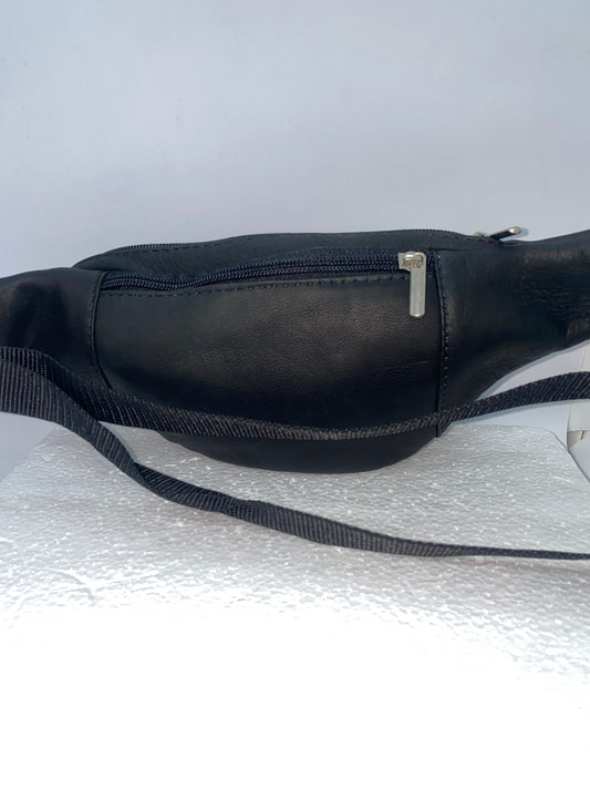 CG20SD - Canguro de cuero tula pequeño de marca San Diego