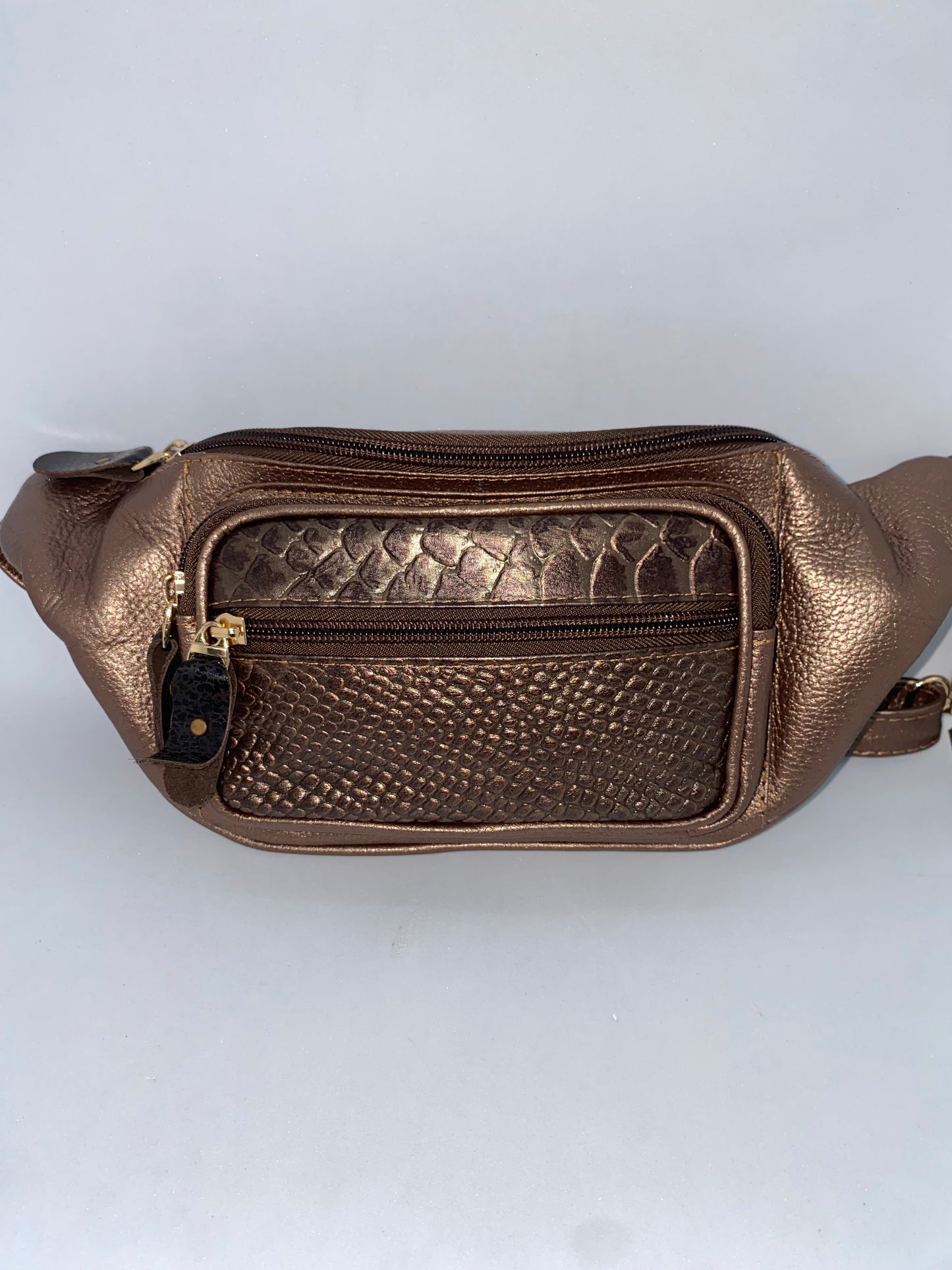CGD35 - Canguro de cuero Fino para dama marca quality Leather