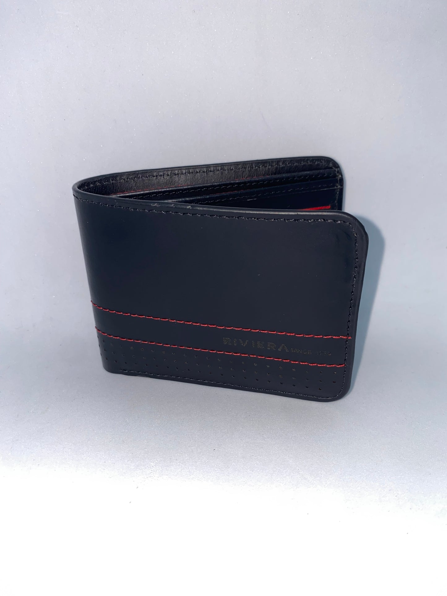 B6434 - Billetera de cuero marca riviera con protección RFI