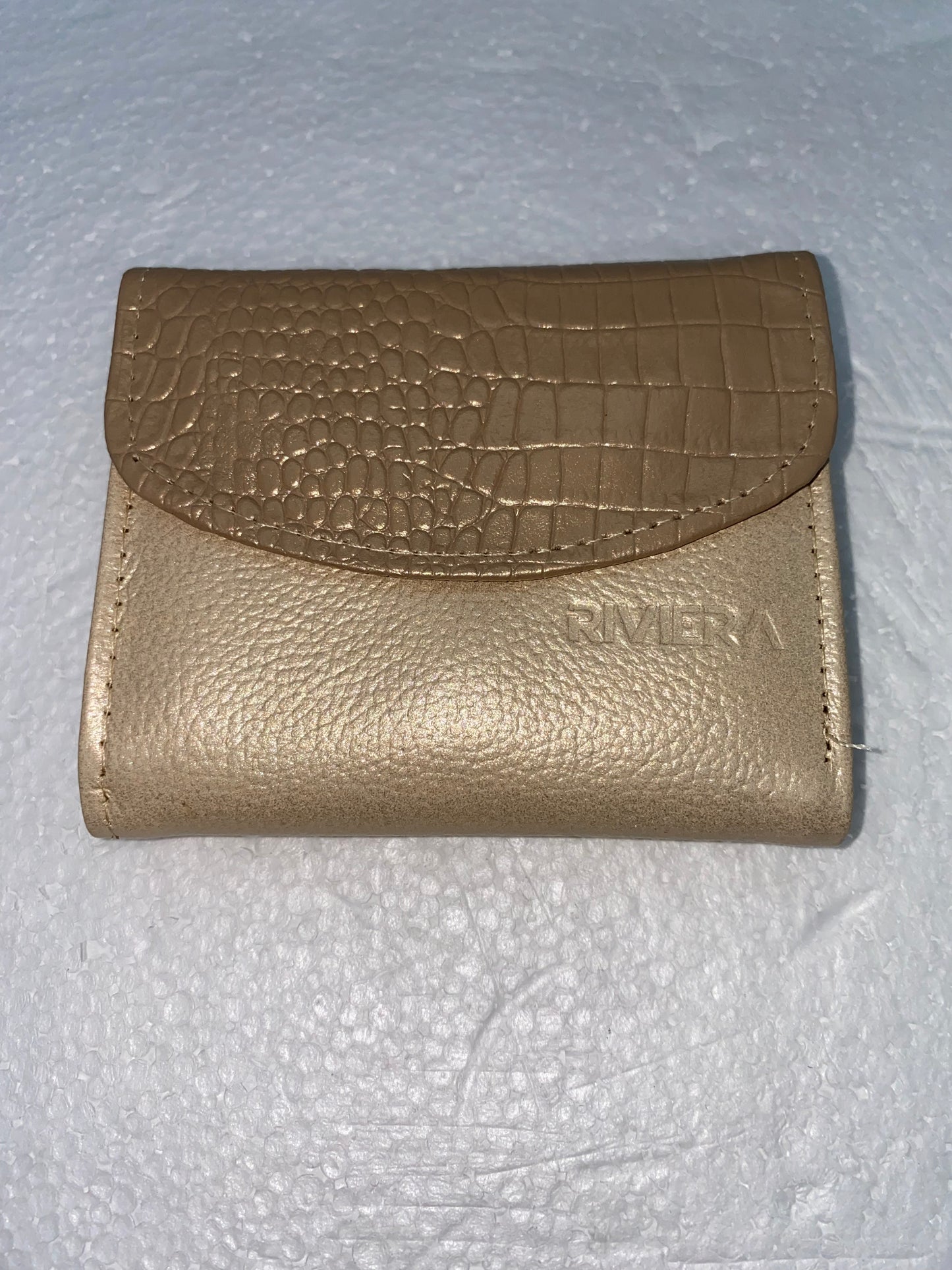 W6965 - Wallet Mini de cuero Graso marca Riviera