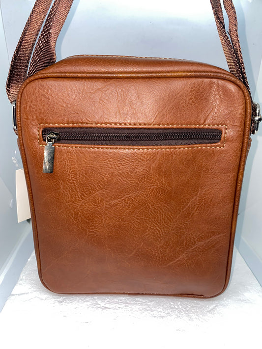 JUNMACHI - Carriel mediano de cuerina marca Junmachi