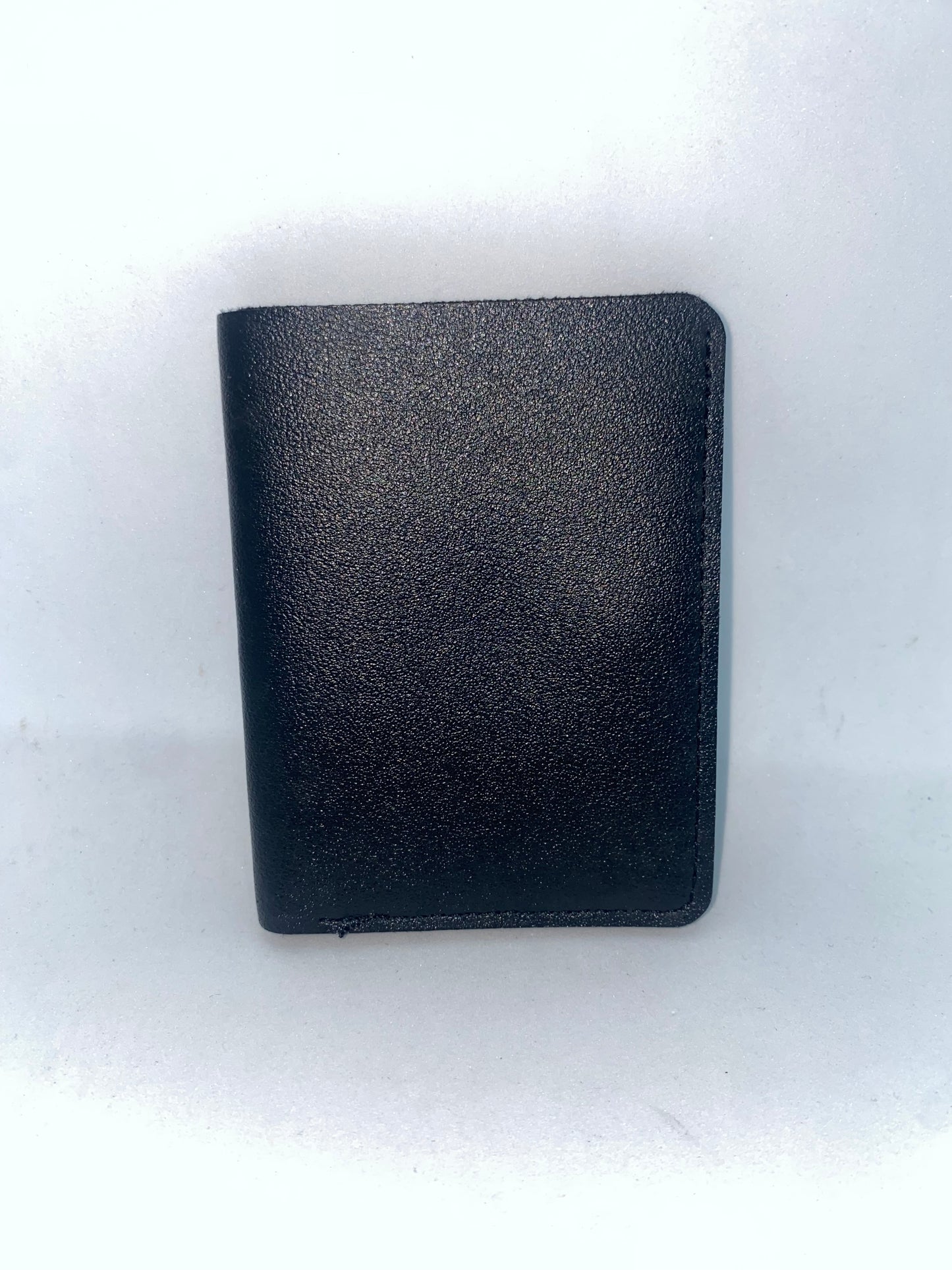TS5 - Tarjetero Sintético para dama con broche marca Quality leather