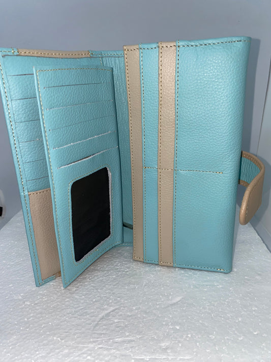 WF50 - Wallet de cuero graso con diseño de mariposa