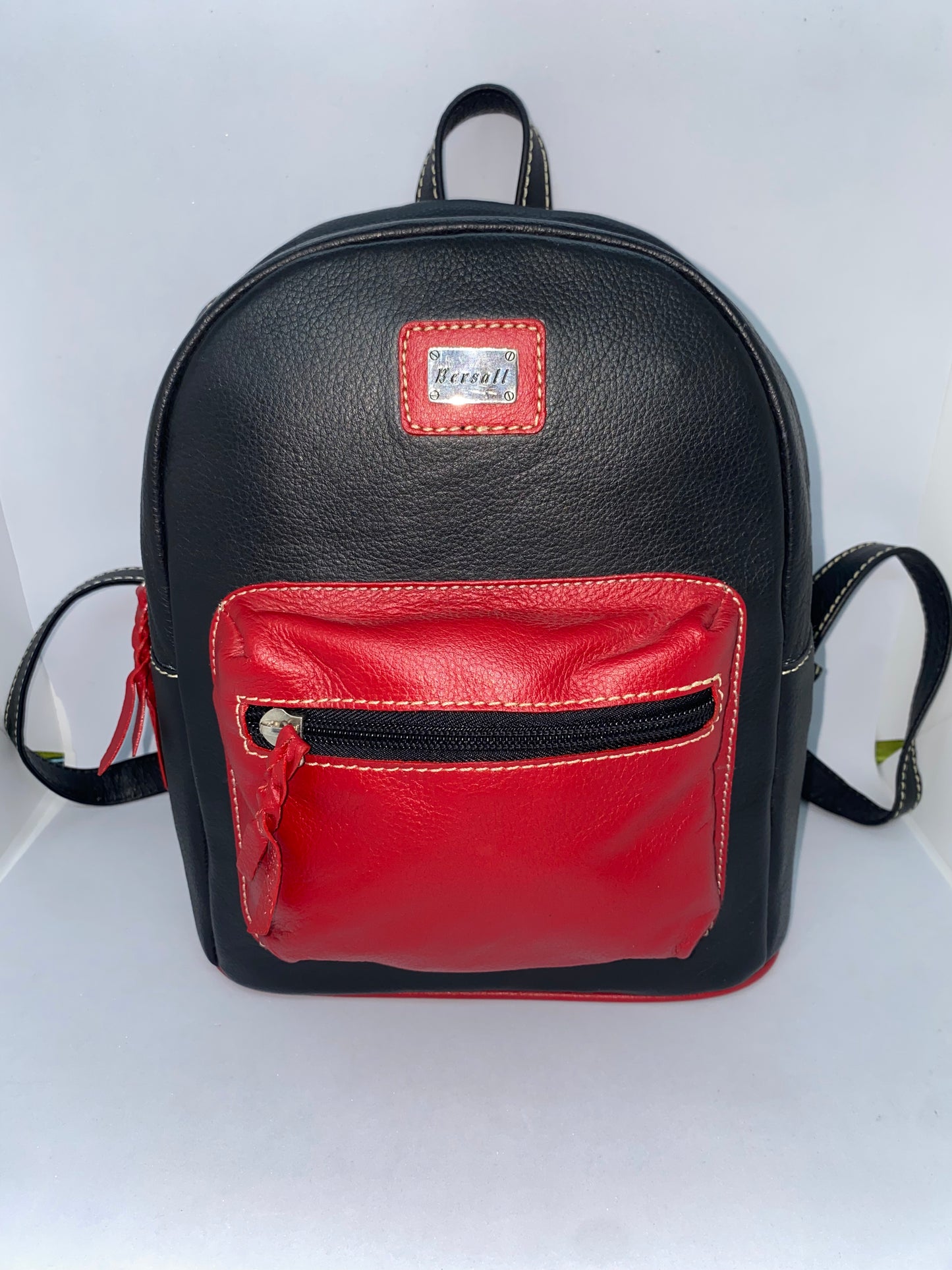 M2497 - Mochila de cuero pequeña para dama (Alba)