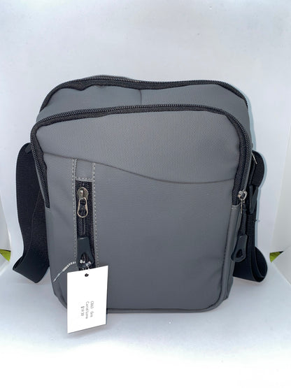C863 - Carriel Mediano de Lona marca Quality