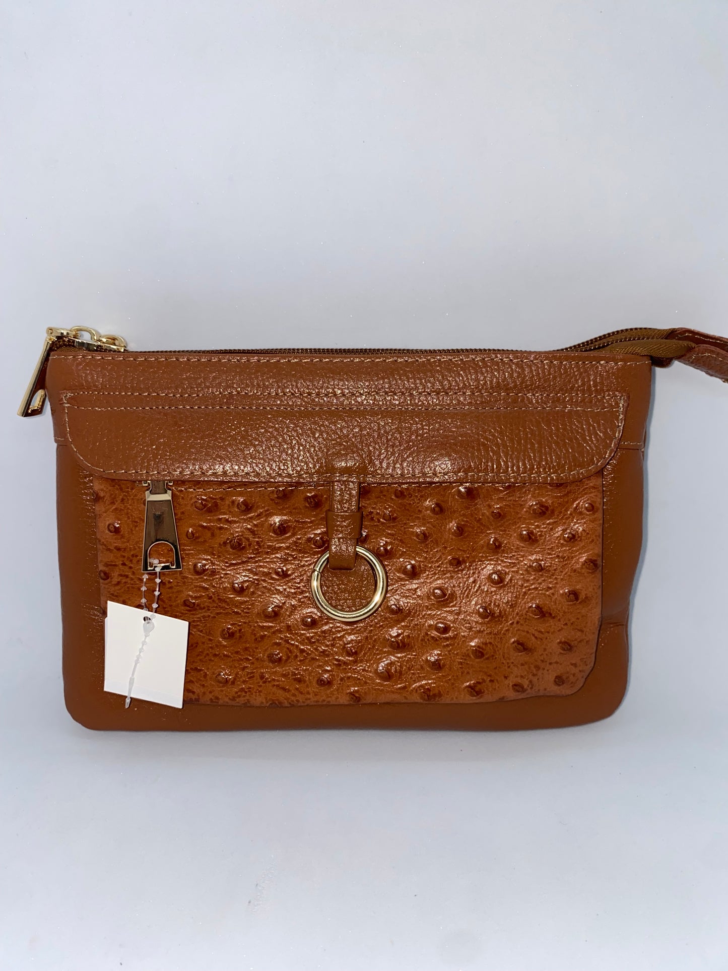 BML40 - Bolsito con arito elegante de cuero Graso marca Quality Leather