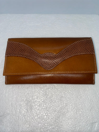 W208 - Wallet de cuero Graso para dama grande marca Quality Leather