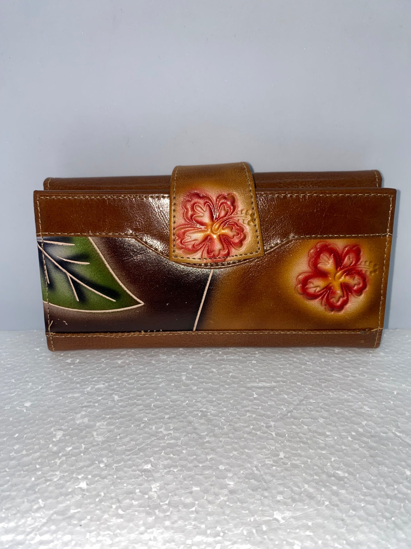 WP2006 - Wallet de cuero para dama pintada marca Quality Leather