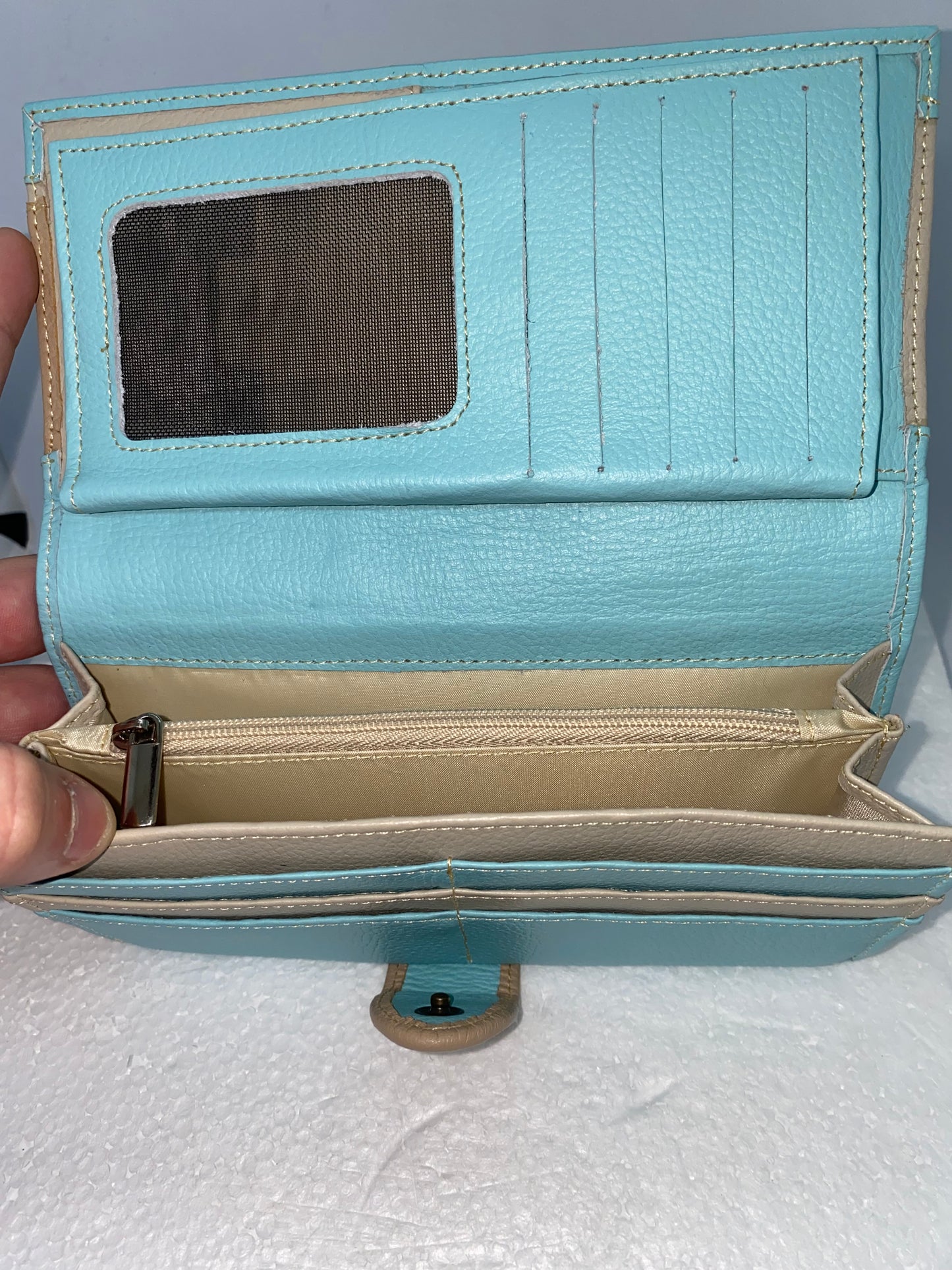 WF50 - Wallet de cuero graso con diseño de mariposa