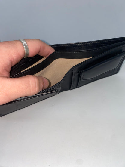 Billetera de cuero indio marca Forbro B25001