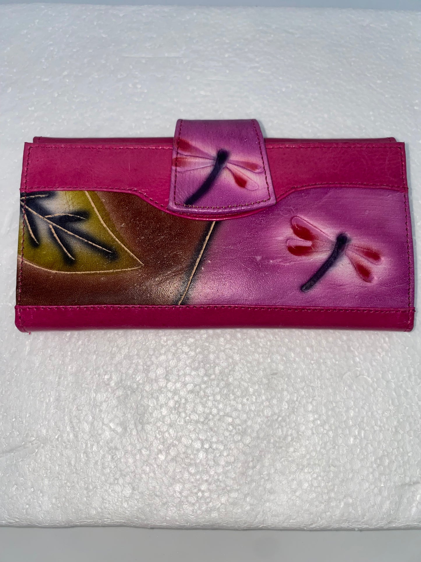 WP2006 - Wallet de cuero para dama pintada marca Quality Leather
