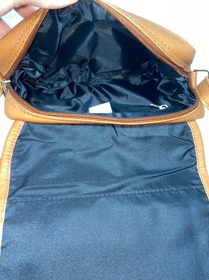 CTD45 - Carriel de cuero Tula para dama marca Quality Leather
