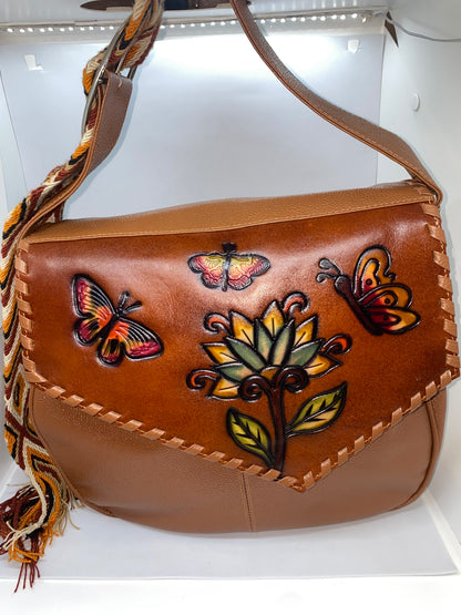 BGY80 - Bolso de cuero con correa Guayu grande