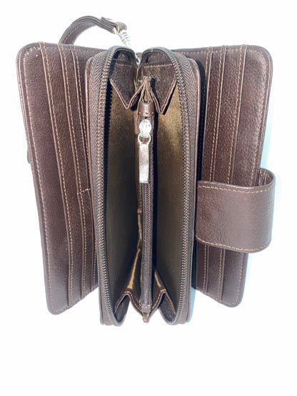 W303 - Wallet de cuero para dama marca Velez