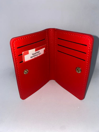 TS5 - Tarjetero Sintético para dama con broche marca Quality leather