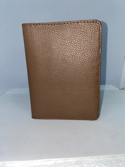PP15 - Porta pasaporte de cuero Graso marca Quality Leather