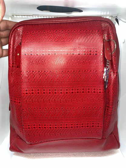 M01 - Mochila de cuero para dama doble cierre