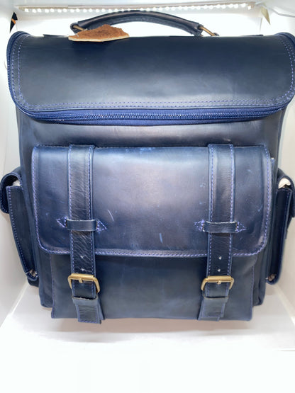 MG120 - Mochila de cuero graso tipo scout