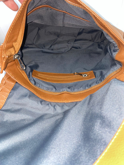 BGY80 - Bolso de cuero con correa Guayu grande
