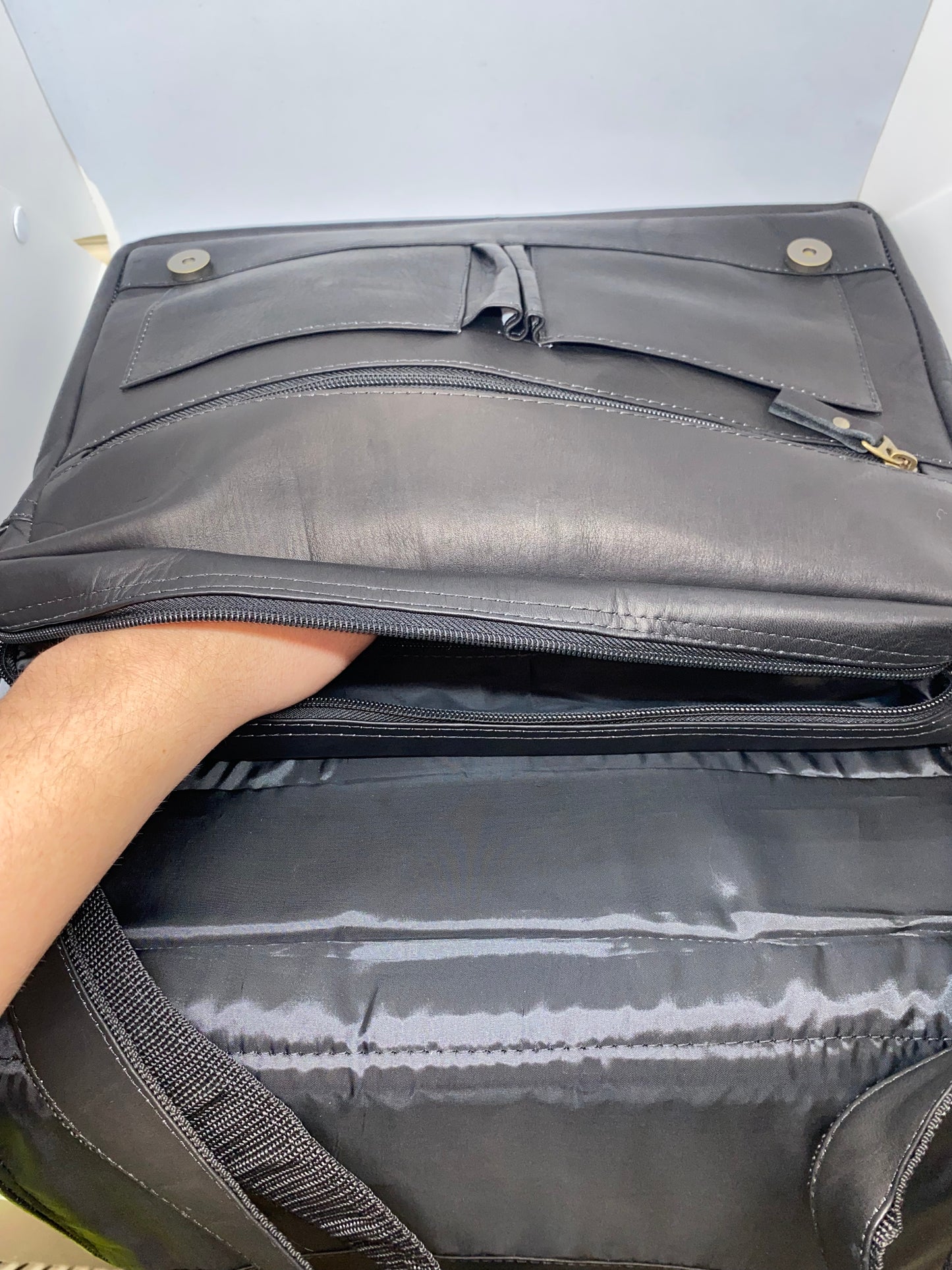MA69 - Maletin de cuero Tula marca Quality Leather