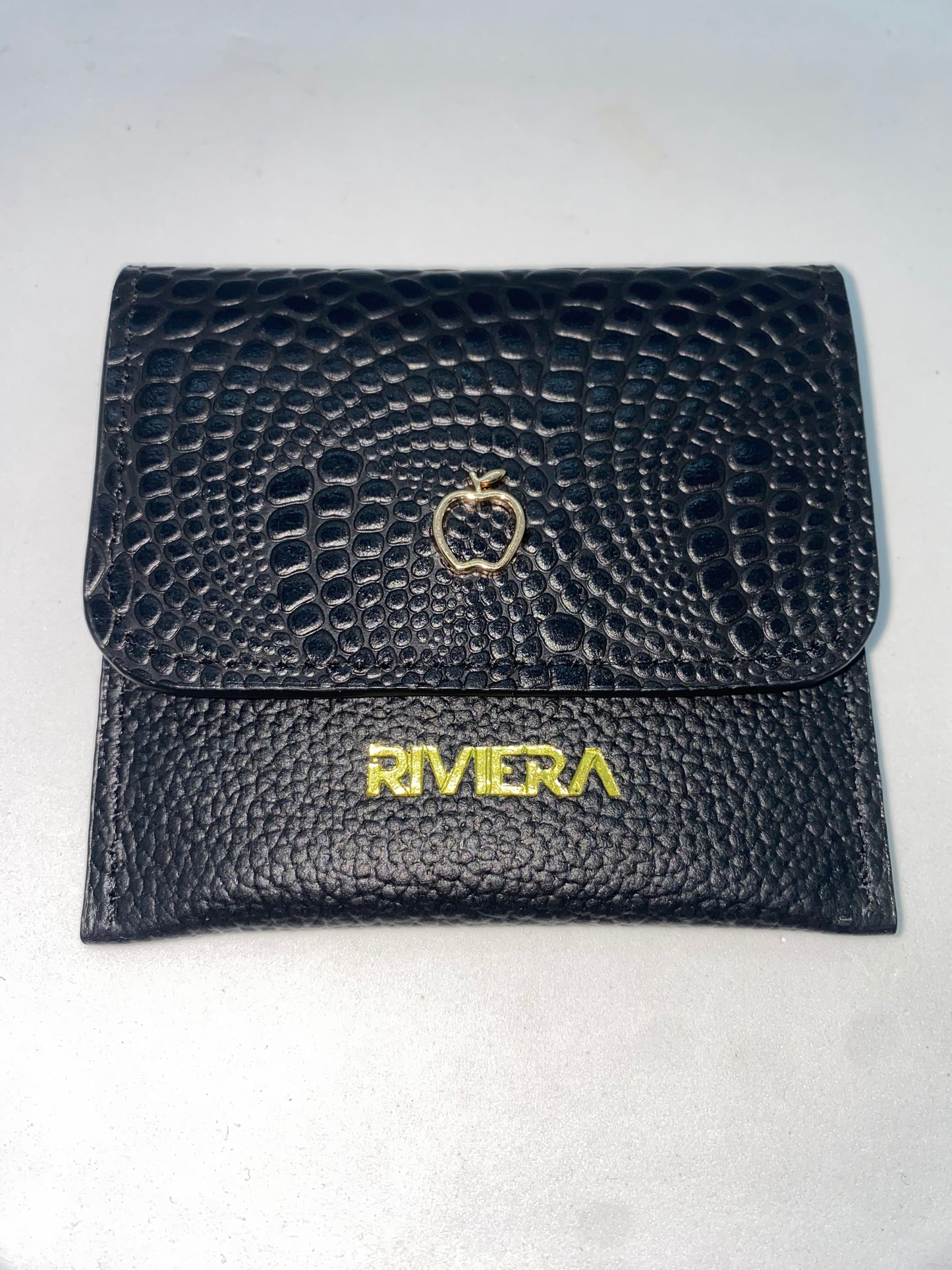 T44 - Tarjetero de cuero para dama marca Riviera