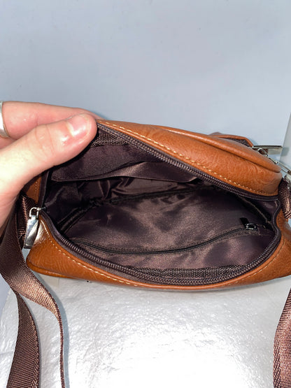 JUNMACHI - Carriel mediano de cuerina marca Junmachi