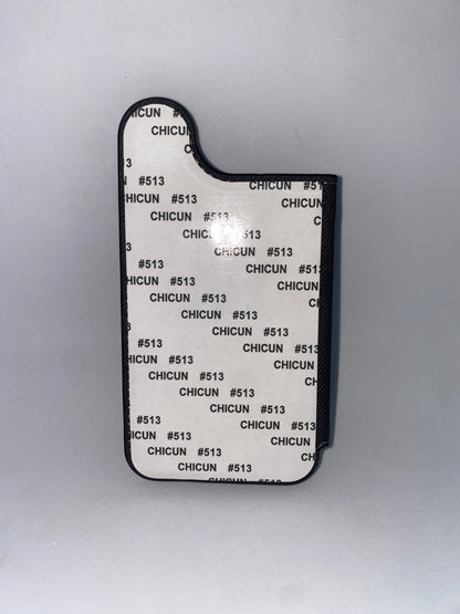 T513 - Tarjetero de Cuerina aderible al Celular marca CaseNeo
