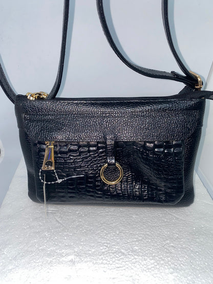 BML40 - Bolsito con arito elegante de cuero Graso marca Quality Leather