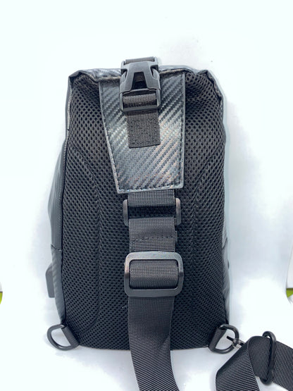 PFC20 - Pechera de Fibra de carbono tipo Cuerina