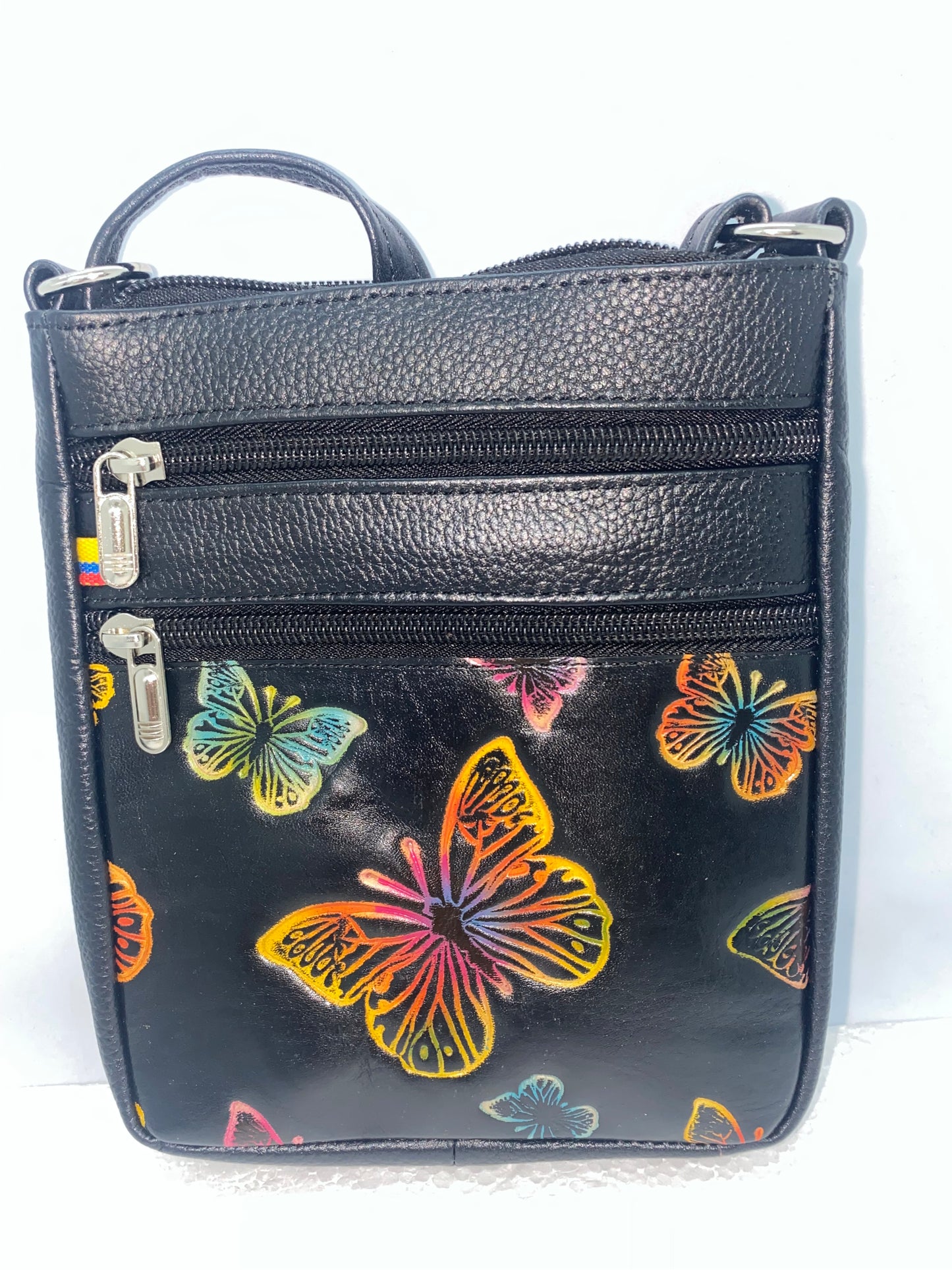 CMP35 - Carriel de cuero pintado con mariposa