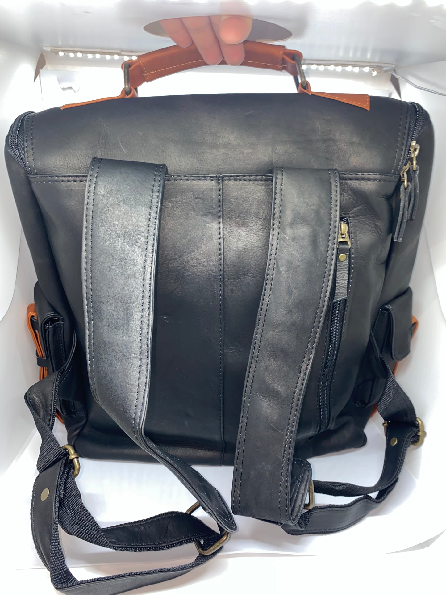 ME90 - Mochila de cuero Tula tipo scout marca Quality Leather