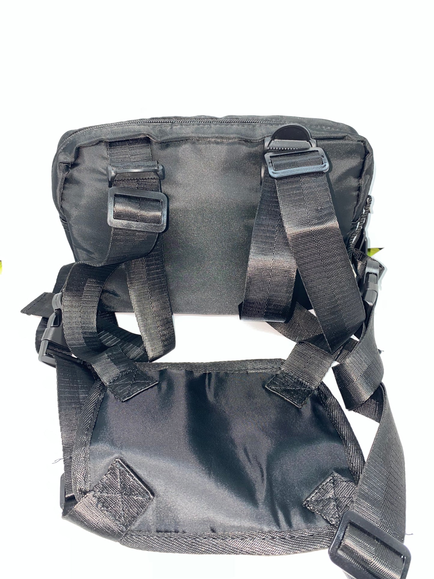 BP15 - Pechera de Lona marca Quality Leather