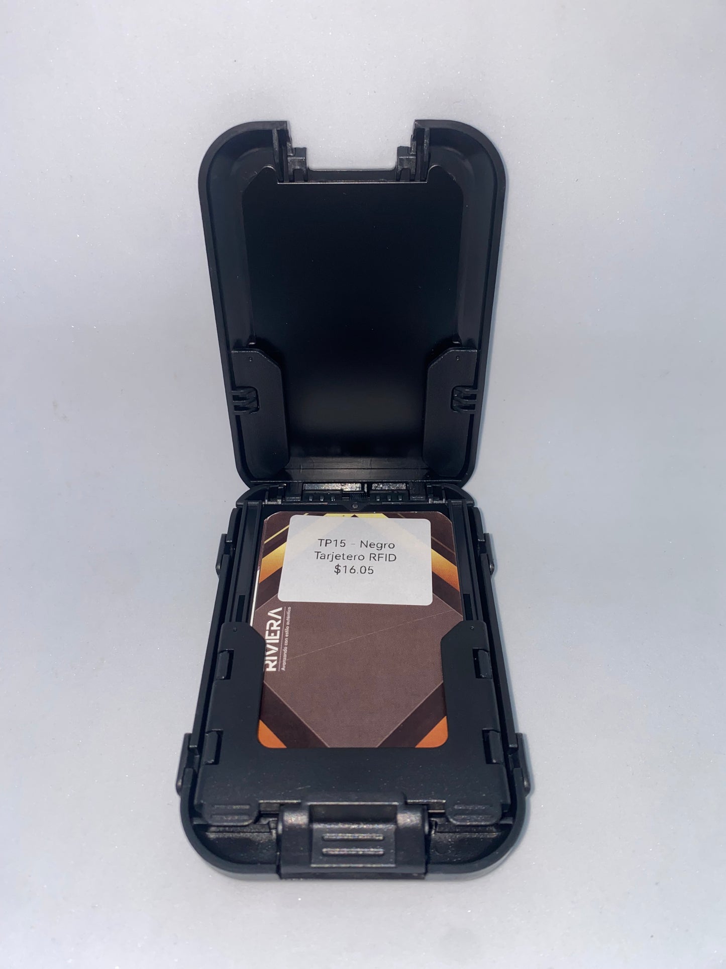 TP15 - Tarjetero de Plastico con protección RFID