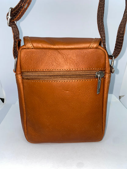 C311 - Carriel de cuero Tula pequeño marca Quality Leather