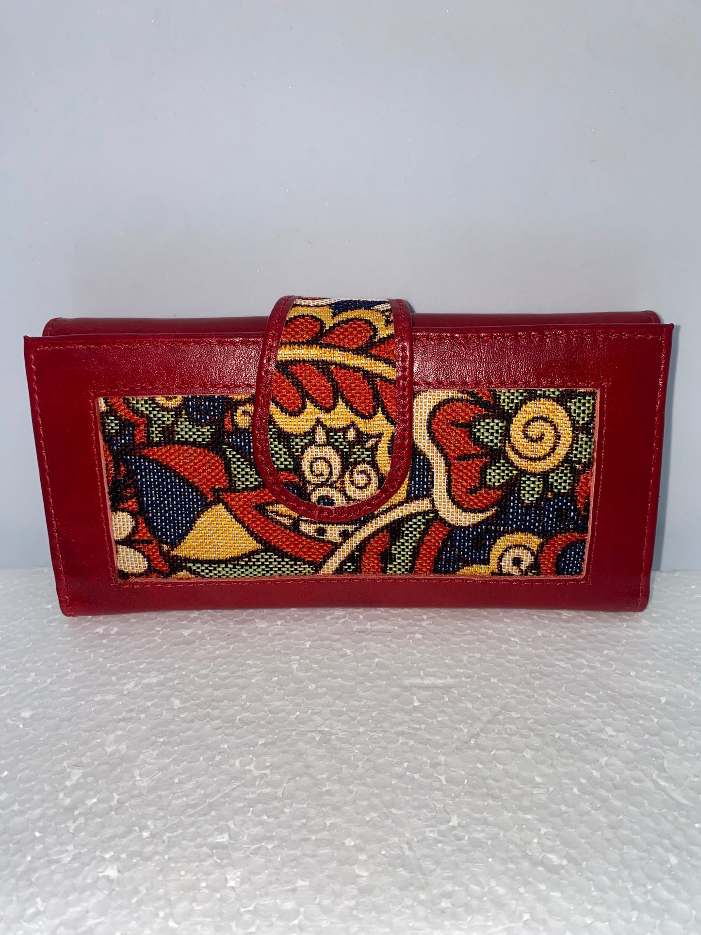 W2009 - Wallet de cuero para dama con mola