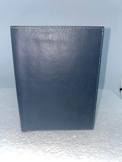 PP538 - Tarjetero porta pasaporte de cuero Graso marca Quality Leather