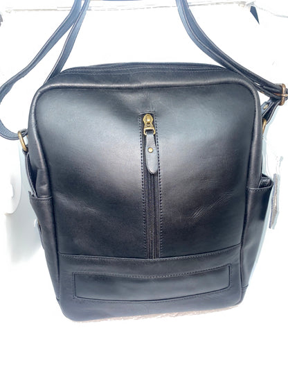 CG328 - Carriel de cuero graso grande marca Quality Leather