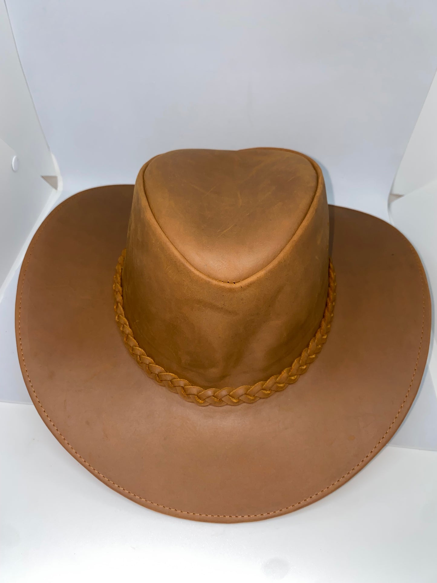 S640 - Sombrero de cuero Graso marca Quality Leather