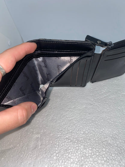 WB20 - Wallet de cuerina marca baellerry