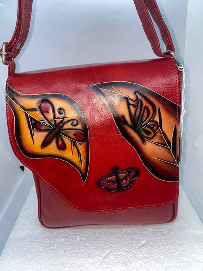 CP45 - Carriel de cuero para dama con diseño marca Quality Leather