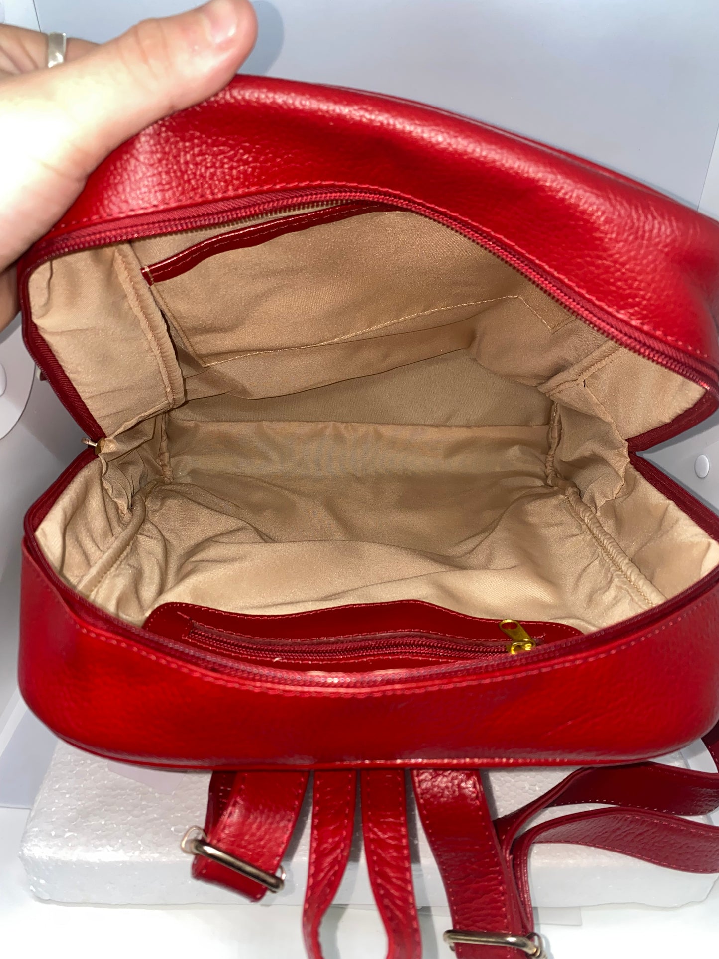 M01 - Mochila de cuero para dama doble cierre