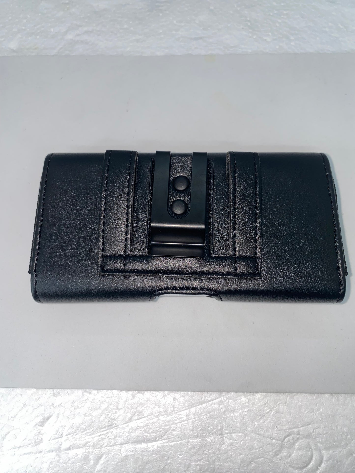 Porta Celular de cuerina PCC12