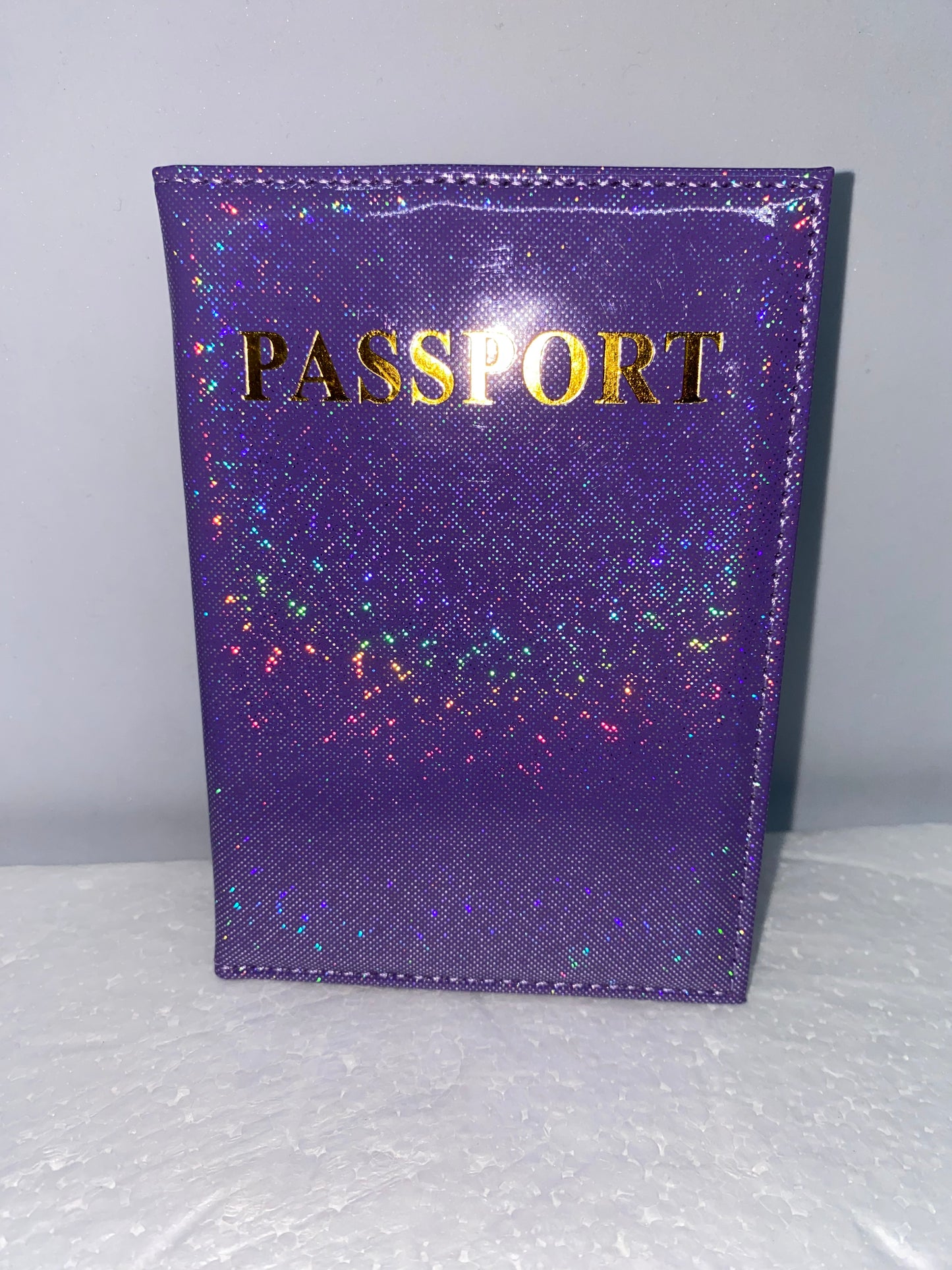 PP5 - Porta pasaporte de plastico sencillo