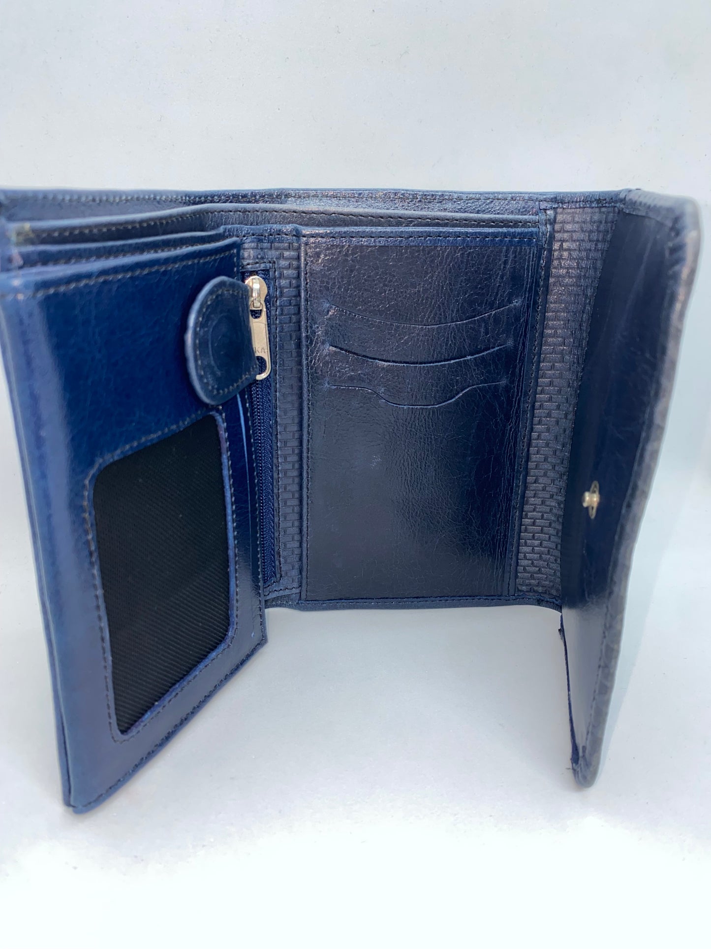 W219 - Wallet de cuero marca Quality Leather de alba
