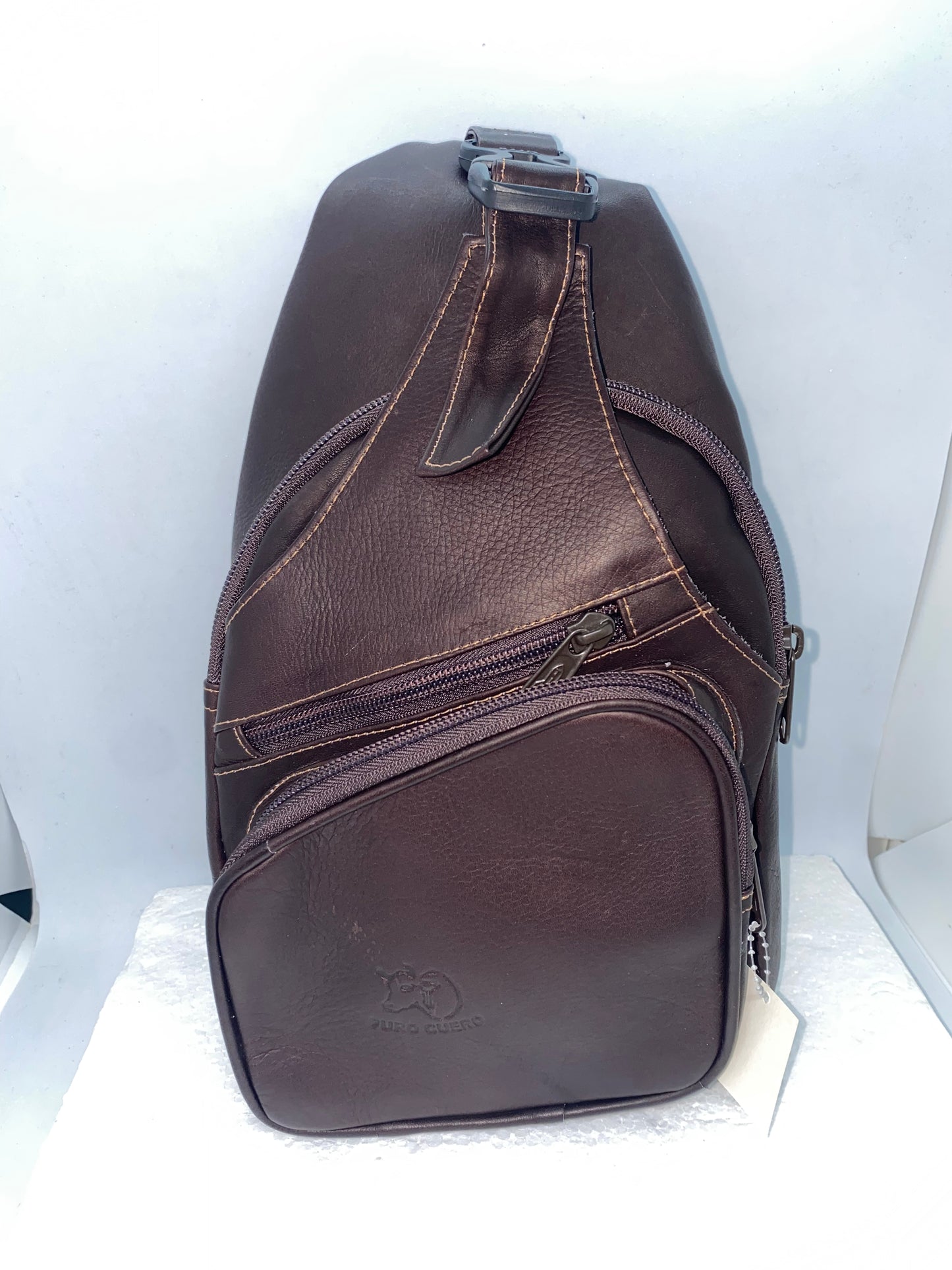 P340 - Pechera de cuero tula grande marca Puro Cuero