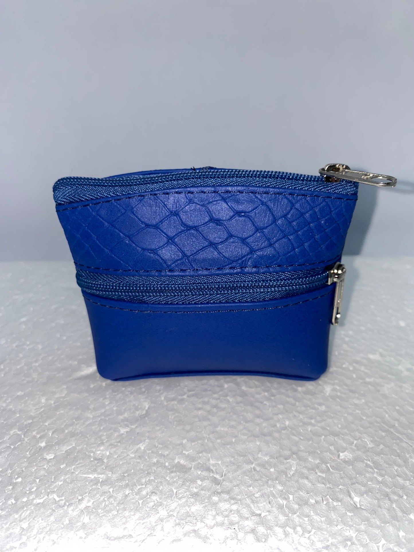 MQ10 - Monedero de cuero liso marca Quality Leather