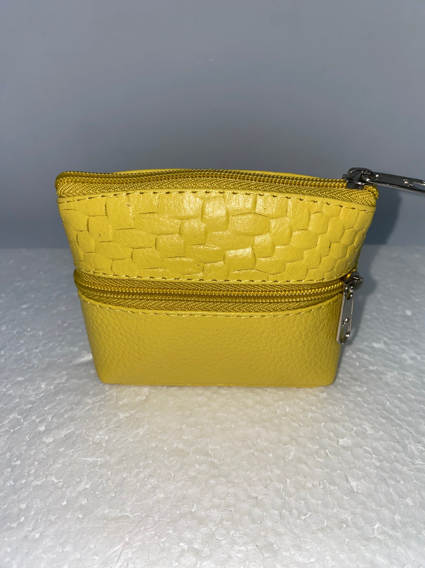 MQ10 - Monedero de cuero liso marca Quality Leather