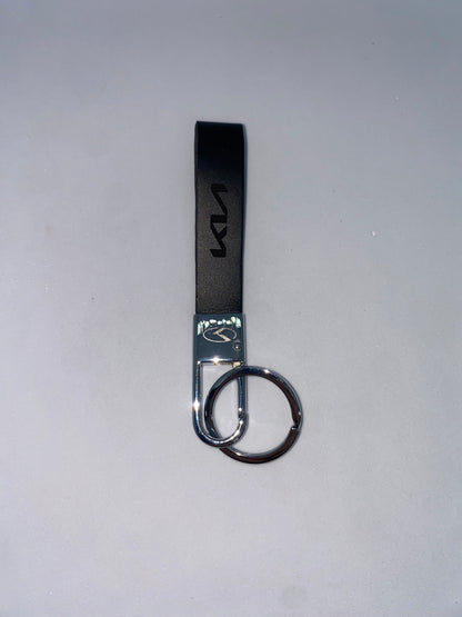 LLY12 - Llavero de cuero Graso de marcas