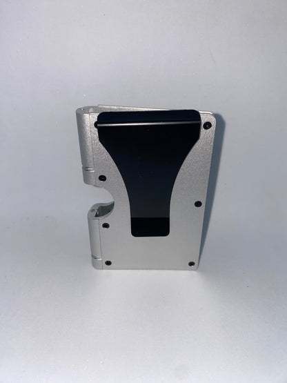 T229 - Tarjetero metalico con protección RFI marca Quality Leather