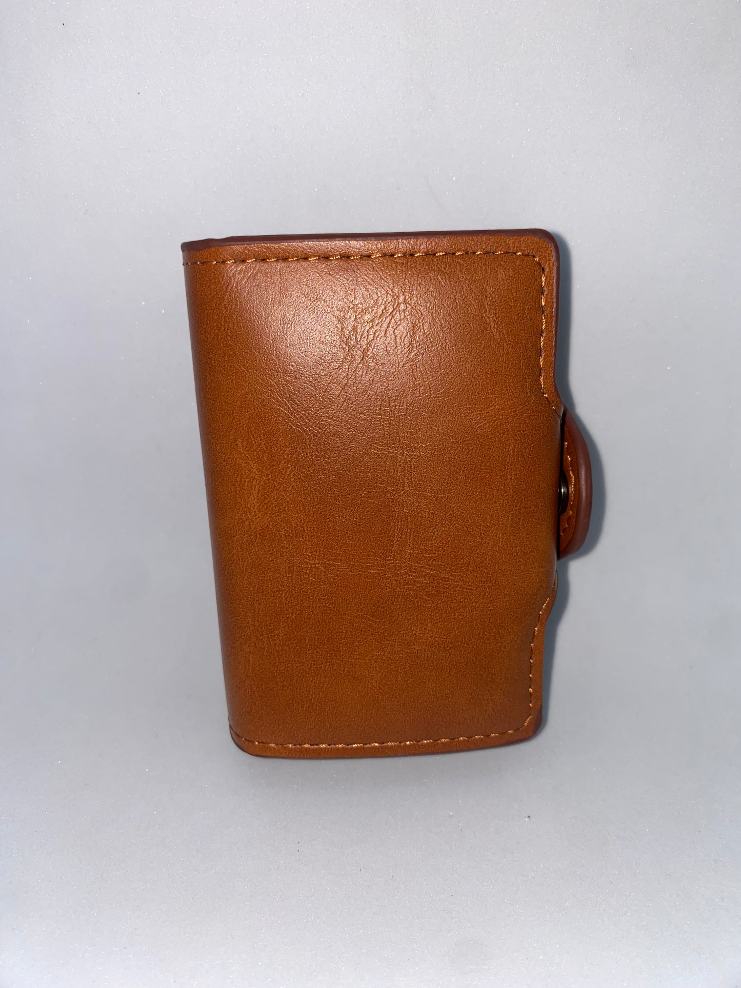 T225 - Tarjetero de cuerina con protección RFI con doble caset